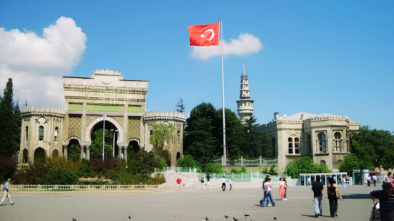 Istanbul University